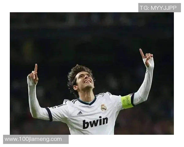 足球巨星卡卡的艺术素描展现其辉煌职业生涯与个人魅力的完美结合