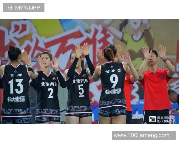 上海排球队以54分领跑总决赛积分榜展现强劲实力